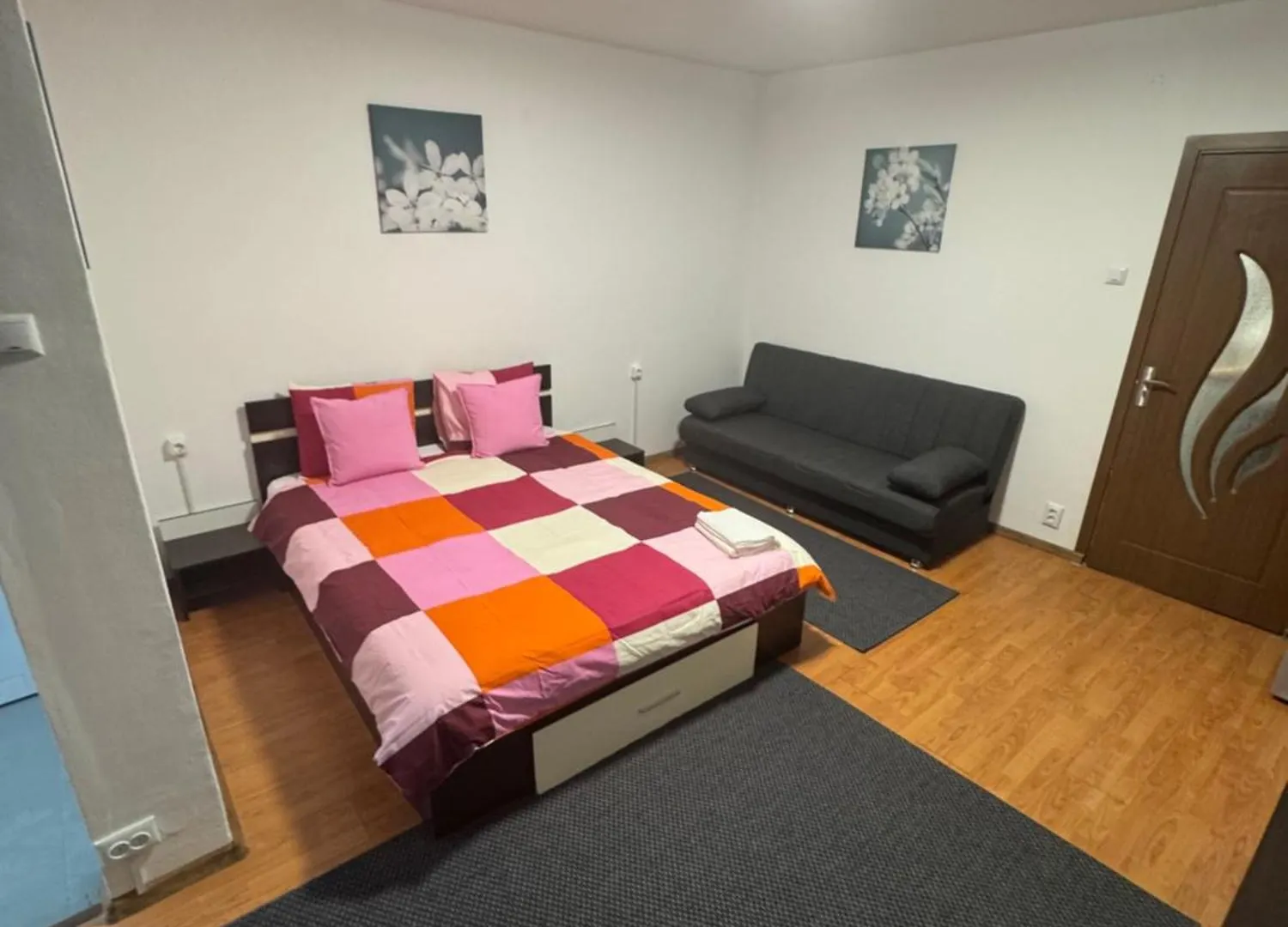 Park Lake Mall Studio Bucarest 0*,